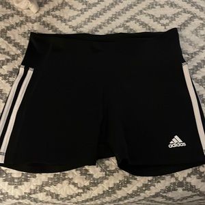 Adidas work out short✨